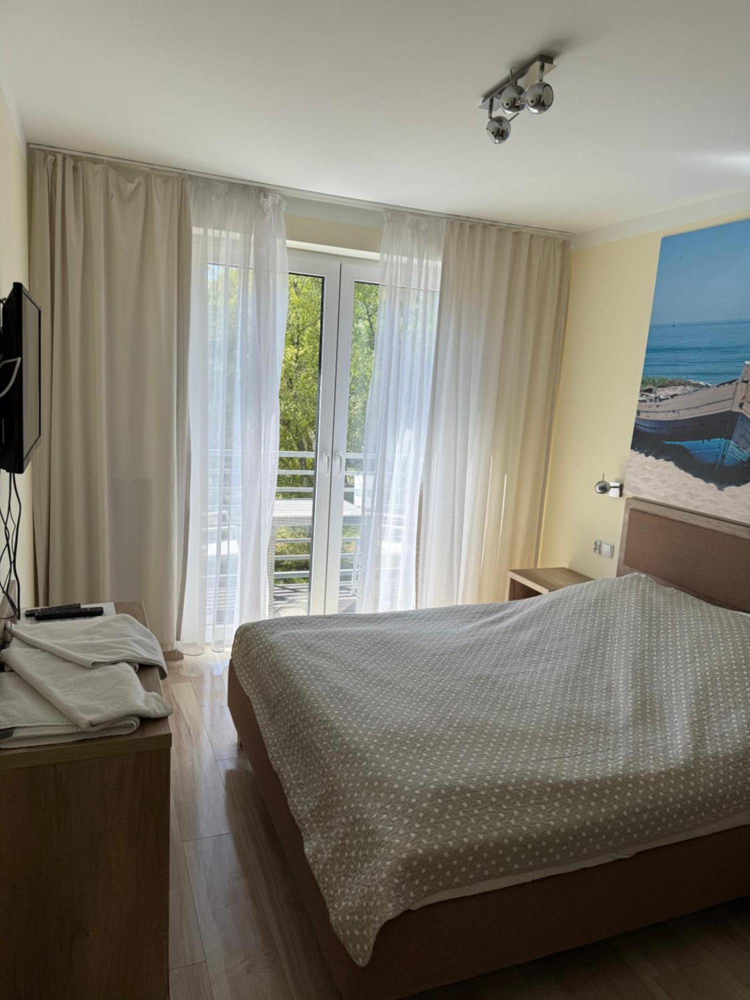 Pokoje Goscinne - Port Międzywodzie Exteriér fotografie