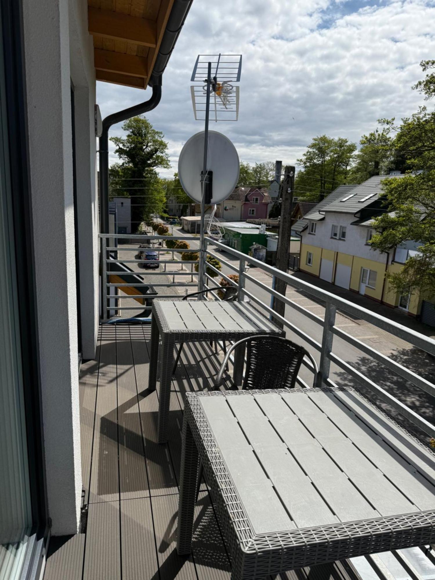 Pokoje Goscinne - Port Międzywodzie Exteriér fotografie